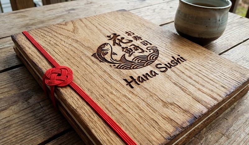 Gia công bìa menu gỗ khắc laser sang trọng cho nhà hàng Nhật.