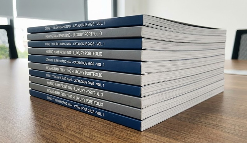 Mẫu in catalogue đóng keo gáy vuông đẹp mắt