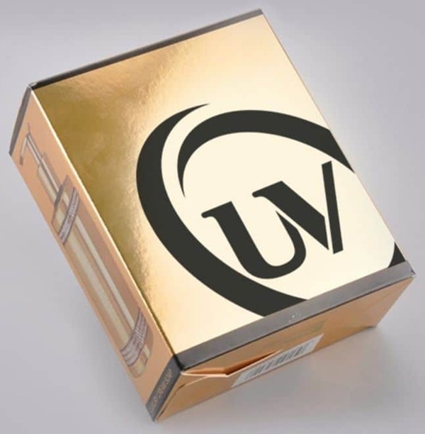 In hộp giấy Metalize không chỉ đơn thuần là một xu hướng trong ngành in ấn bao bì mà còn là bước tiến lớn trong việc nâng tầm giá trị sản phẩm và thương hiệu.