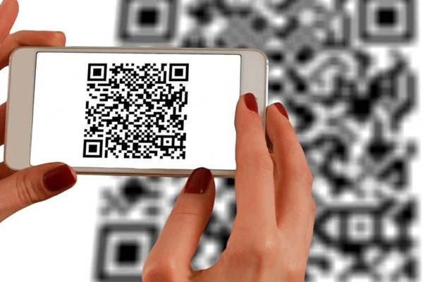 Sự khác biệt giữa QR Code và mã vạch truyền thống