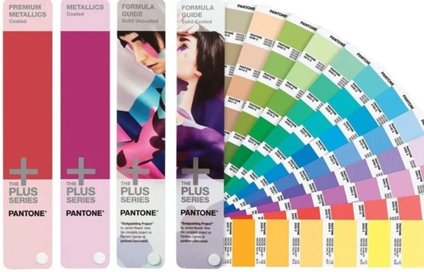 So sánh hệ màu RGB, CMYK và PANTONE