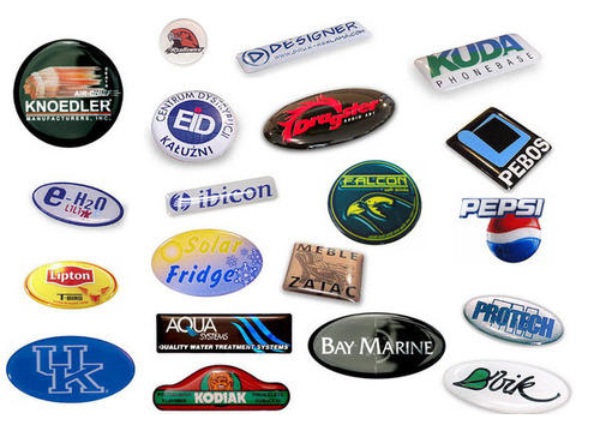 Là giải pháp lý tưởng để kết hợp giữa thẩm mỹ – độ bền – hiệu quả truyền thông thương hiệu. Nhờ những ưu điểm nổi bật này, nó không chỉ giúp sản phẩm đẹp hơn mà còn thể hiện sự chuyên nghiệp, tinh tế và khác biệt của doanh nghiệp trên thị trường ngày càng cạnh tranh gay gắt.