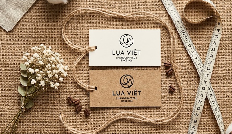 Xu hướng mới trong thiết kế thẻ treo quần áo bằng chất liệu Kraft thân thiện môi trường